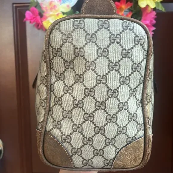 Authentic Gucci Sherry Line Boston Bag – Vintage GG Monogram Canvas Satchel - Picture 4 of 16